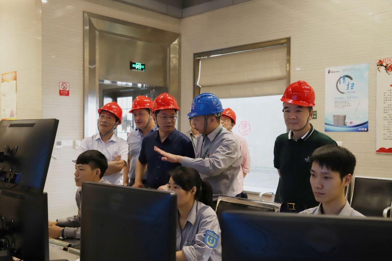 �й���ί������л־����鰲ȫ��������